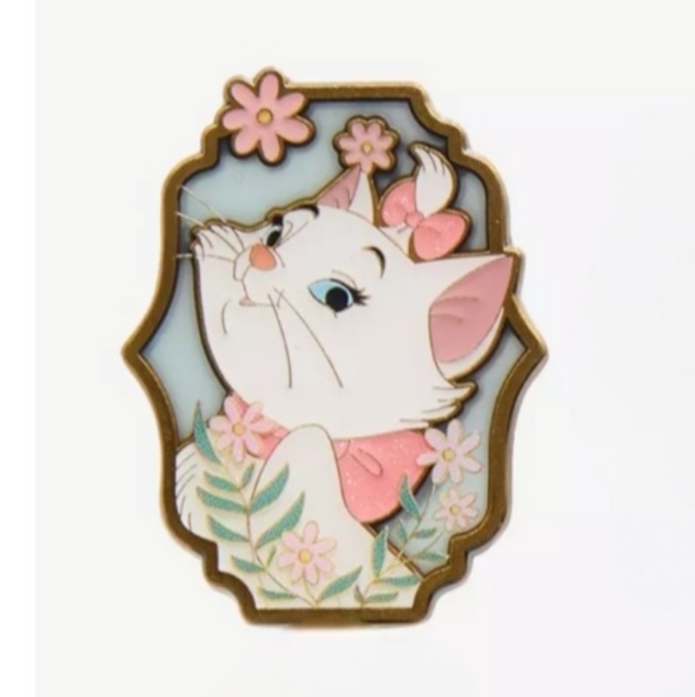 (3/$60) Loungefy Disney Cats Portraits Stained Glass Pin Marie From Aristocats